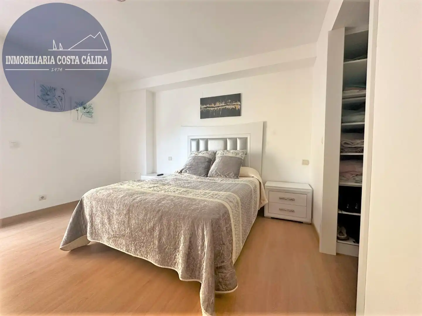 Habitación de Casa adosada en venta en Águilas con Aire acondicionado, Calefacción y Jardín privado