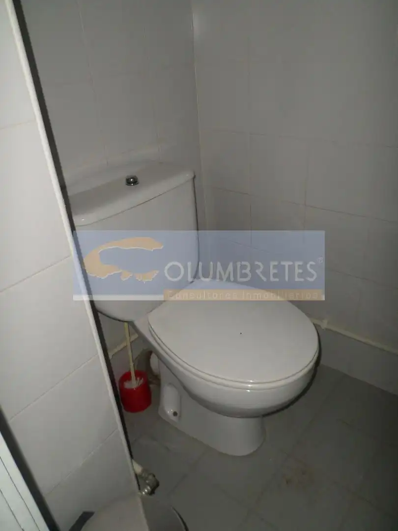 Badezimmer von Geschaftsraum zum Verkauf in Castellón de la Plana / Castelló de la Plana mit Klimaanlage