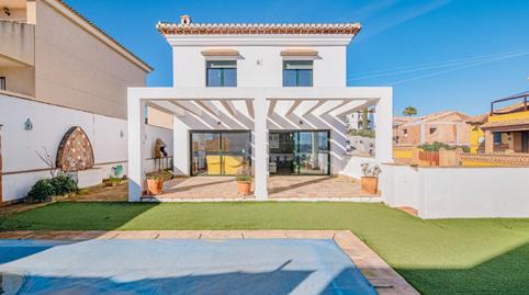 Foto 4 von Haus oder Chalet zum Verkauf in Calle de Teresa de Jesús, 1, Urbanizaciones, Alhendín