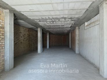 Local comercial de lloguer a Avenida Juan Pablo II
