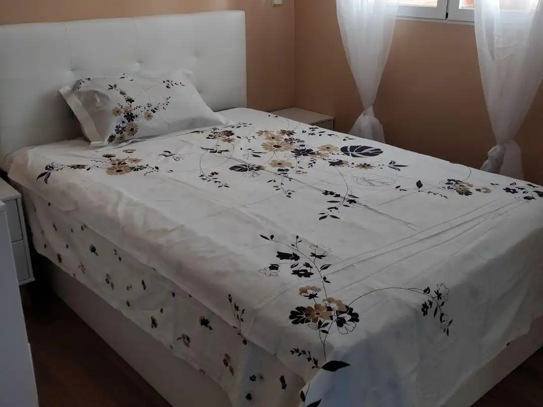 Dormitori de Estudi de lloguer en Madrid amb Moblat