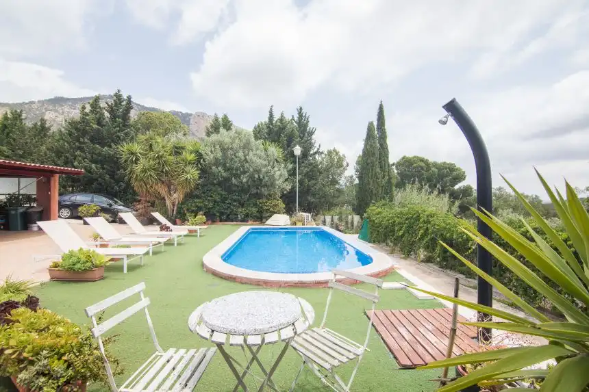 Jardí de Casa o xalet en venda en Tibi amb Aire condicionat, Piscina i Moblat