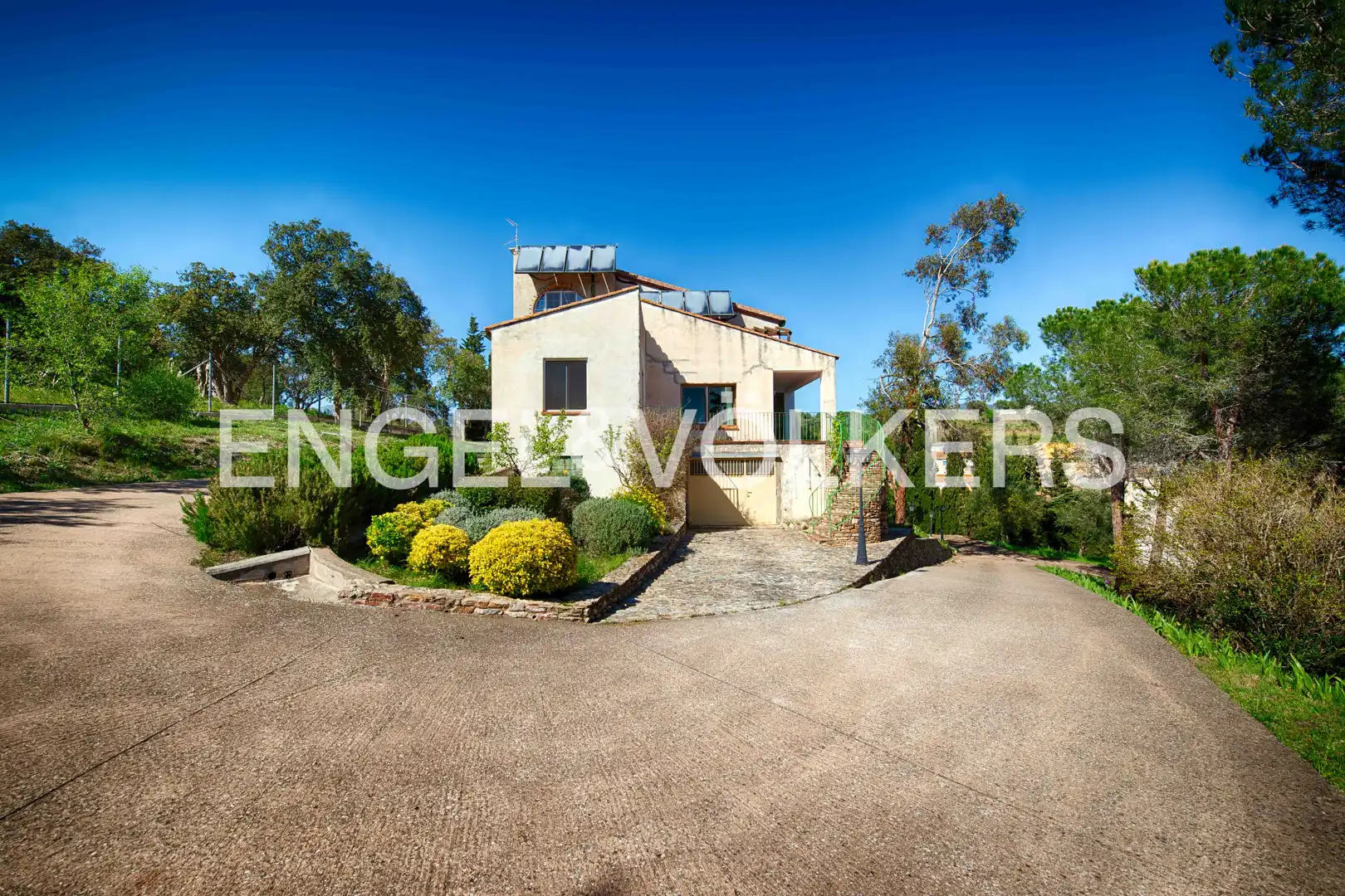 Außenansicht von Country house zum Verkauf in Rabós mit Heizung, Privatgarten und Terrasse