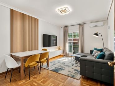 Piso con balcón en venta en Calle Sierra de Contraviesa
