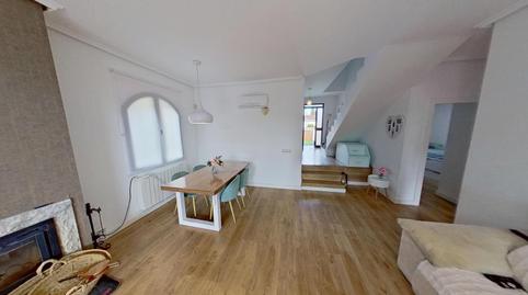 Foto 4 de Casa adosada en venda a Avenida Avenida Balcó del Ponoig, 8, 8, Polop, Alicante