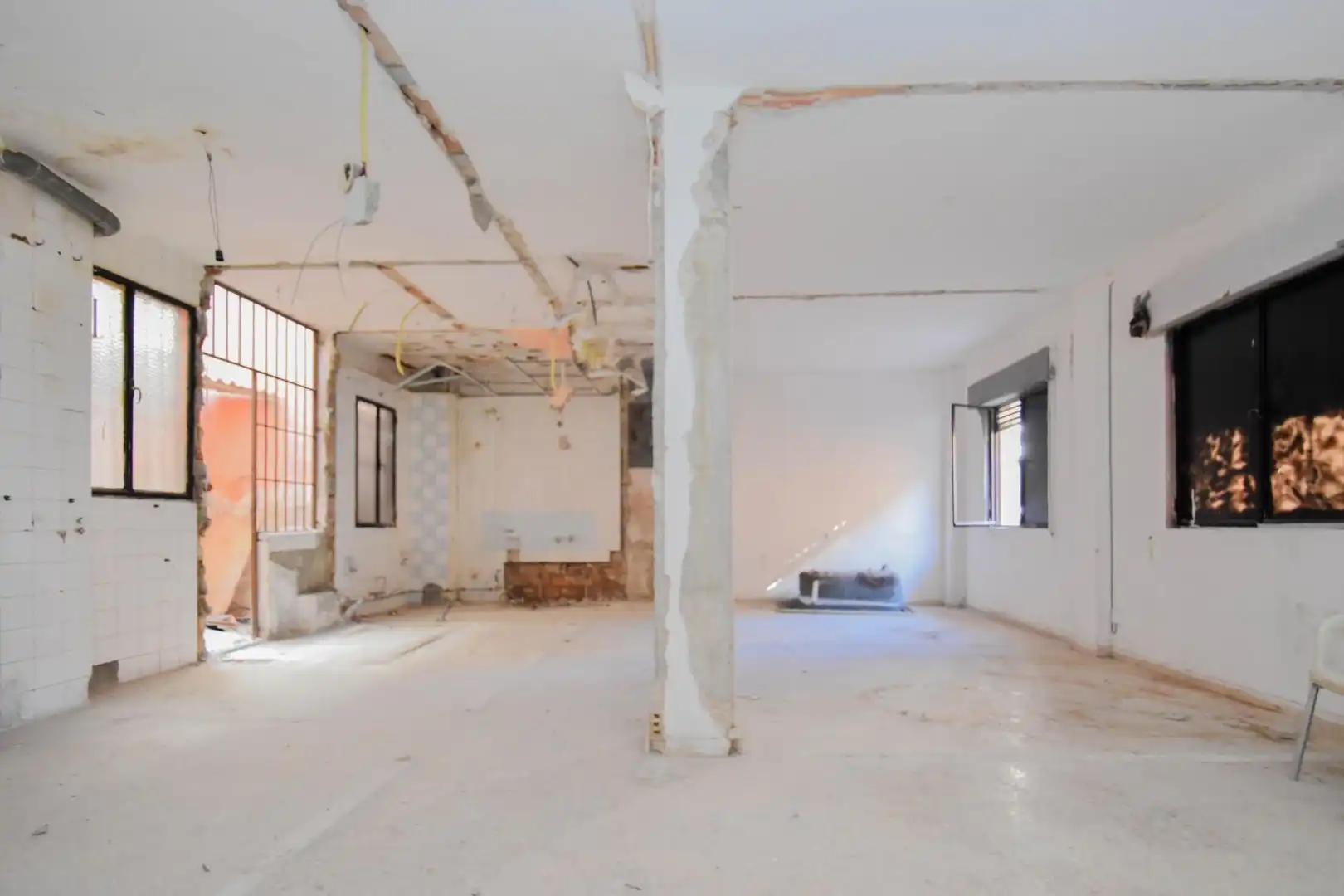 Edificio en venta en Huétor Vega
