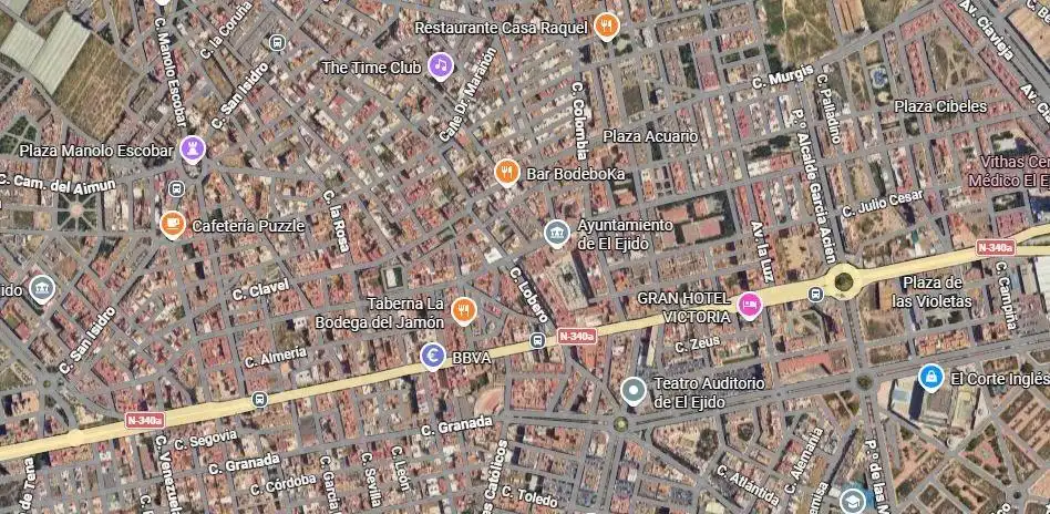 Piso con ascensor en venta en El Ejido Ciudad, imagen 2