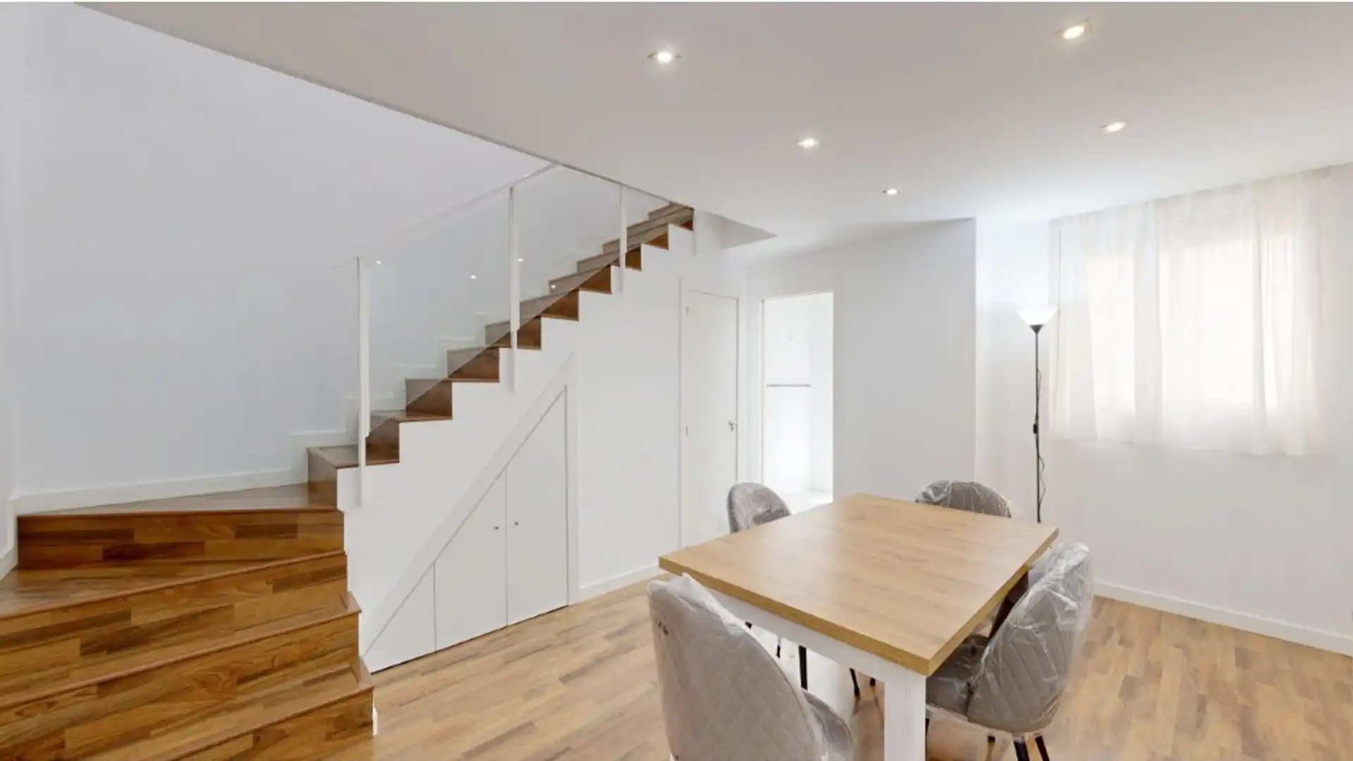 Duplex for sale in Vilamarxant  with Air Conditioner, Heating and Furnished