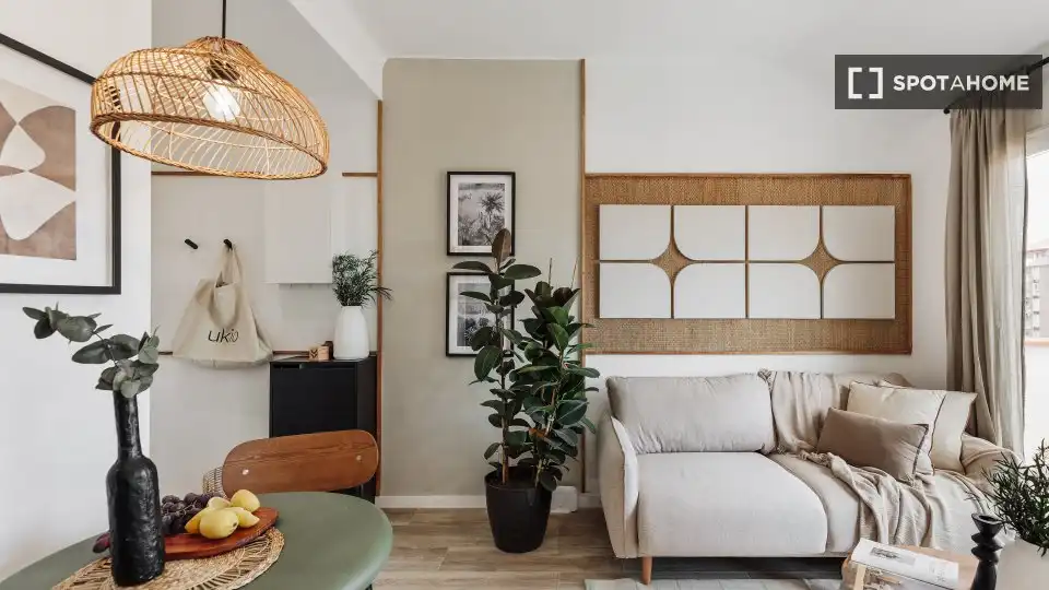 Living room of Flat for rent in Barcelona  with Air Conditioner, Heating and Furnished