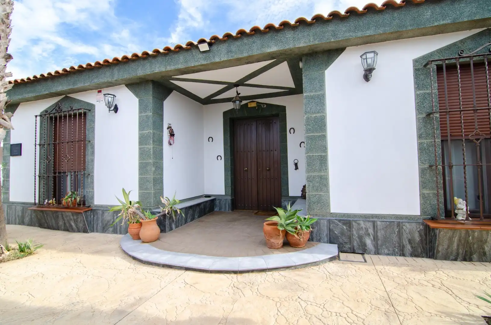 Casa o chalet en venta en La Rinconada con Aire acondicionado, Jardín privado y Trastero