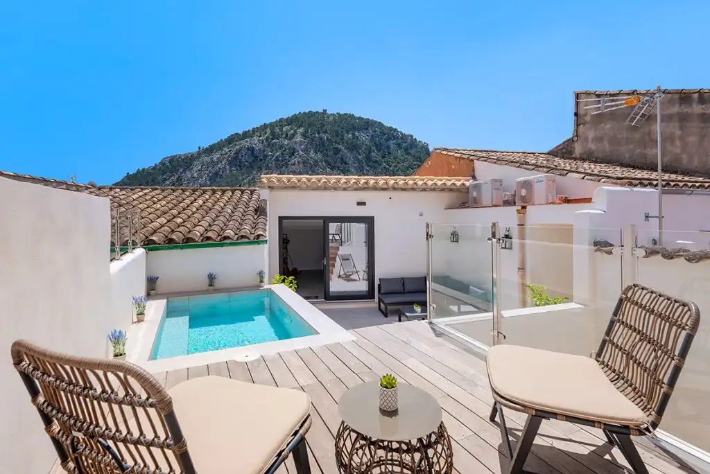 Landhaus mit Pool zum Verkauf in Pollença Poble