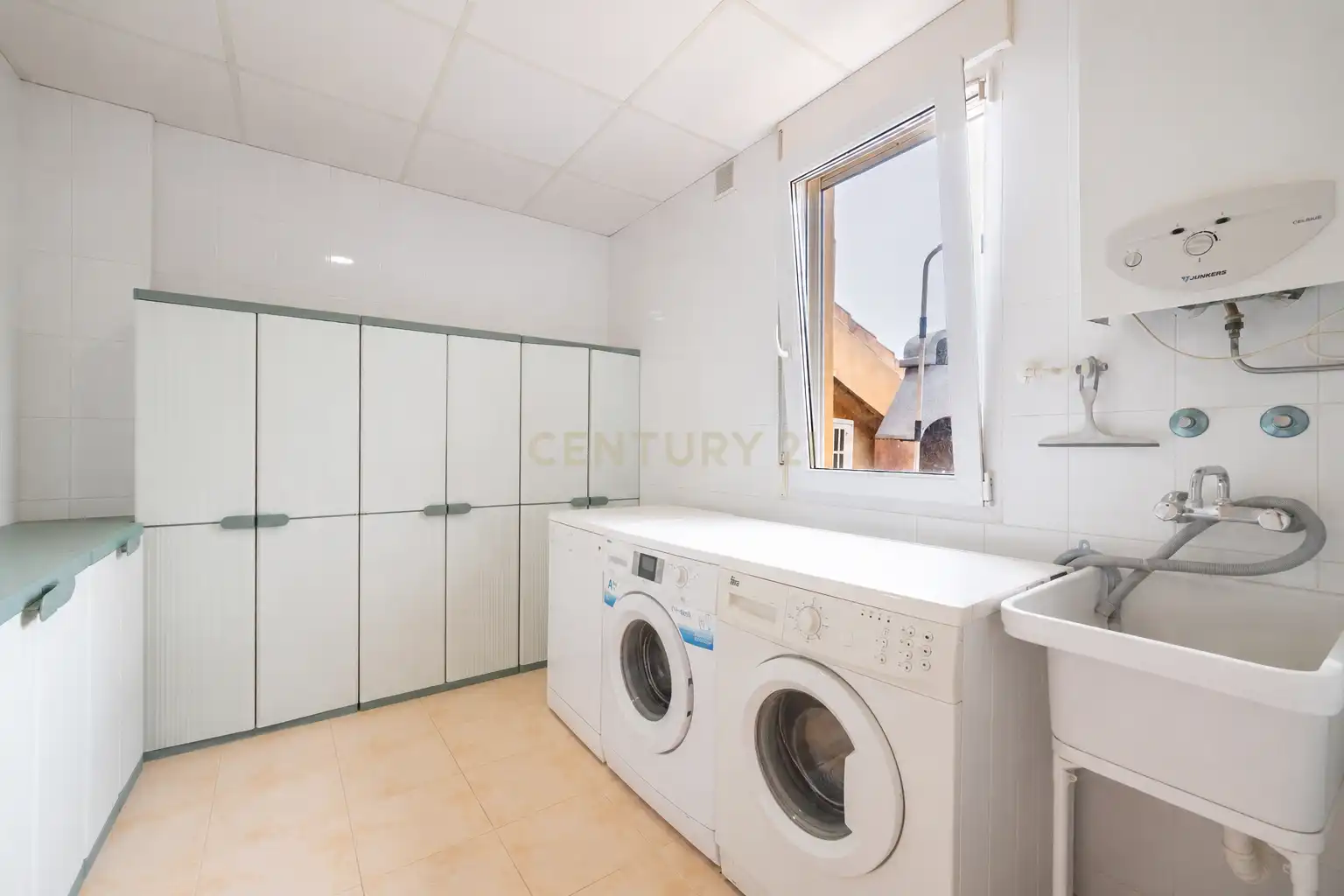 Cuina de Apartament en venda en Vila-real amb Aire condicionat