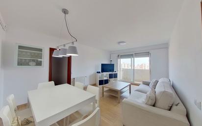 Living room of Flat for sale in Sabadell  with Balcony