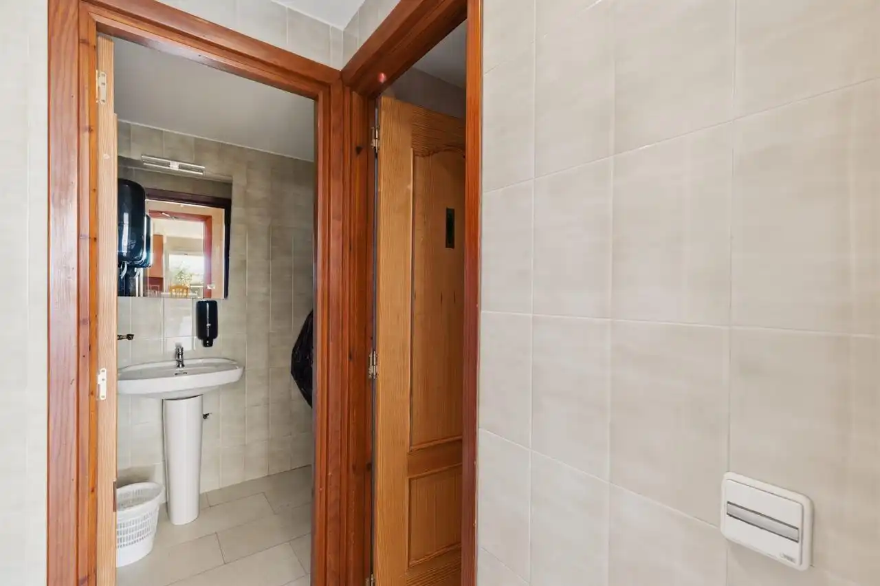 Badezimmer von Geschaftsraum zur Miete in Calpe / Calp