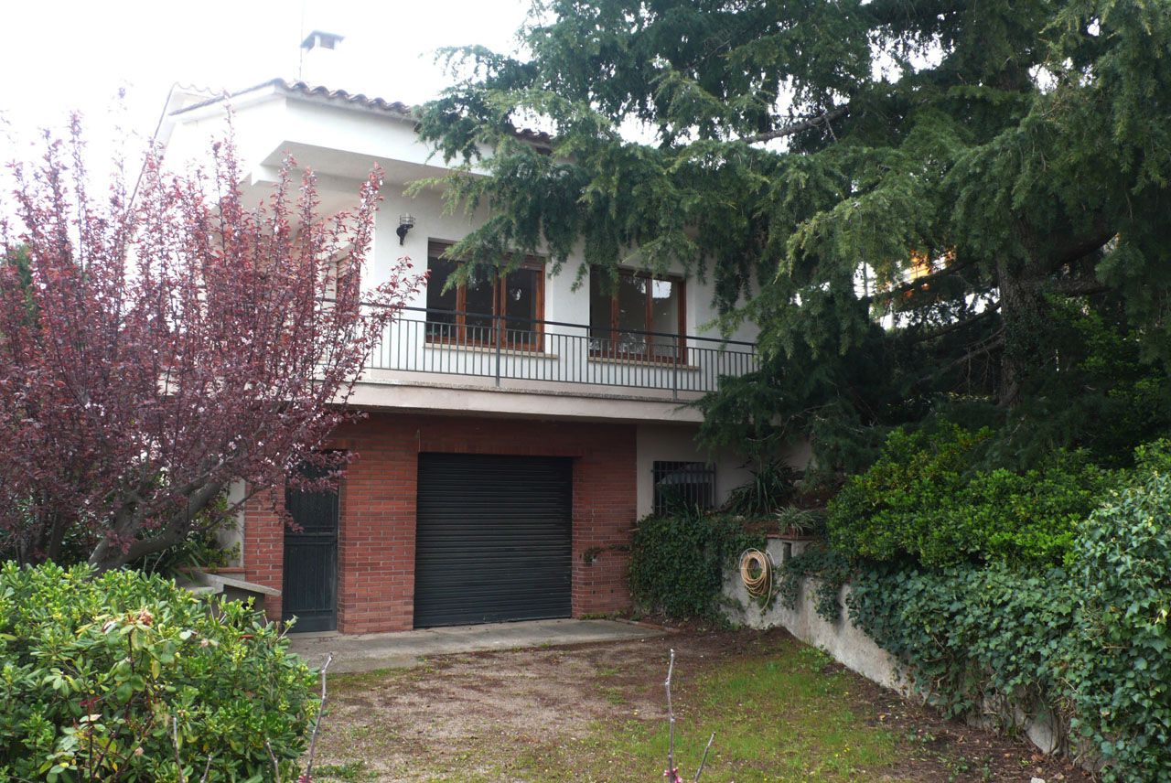 Exterior view of House or chalet to rent in Santa Maria de Martorelles  with Heating, Private garden and Terrace