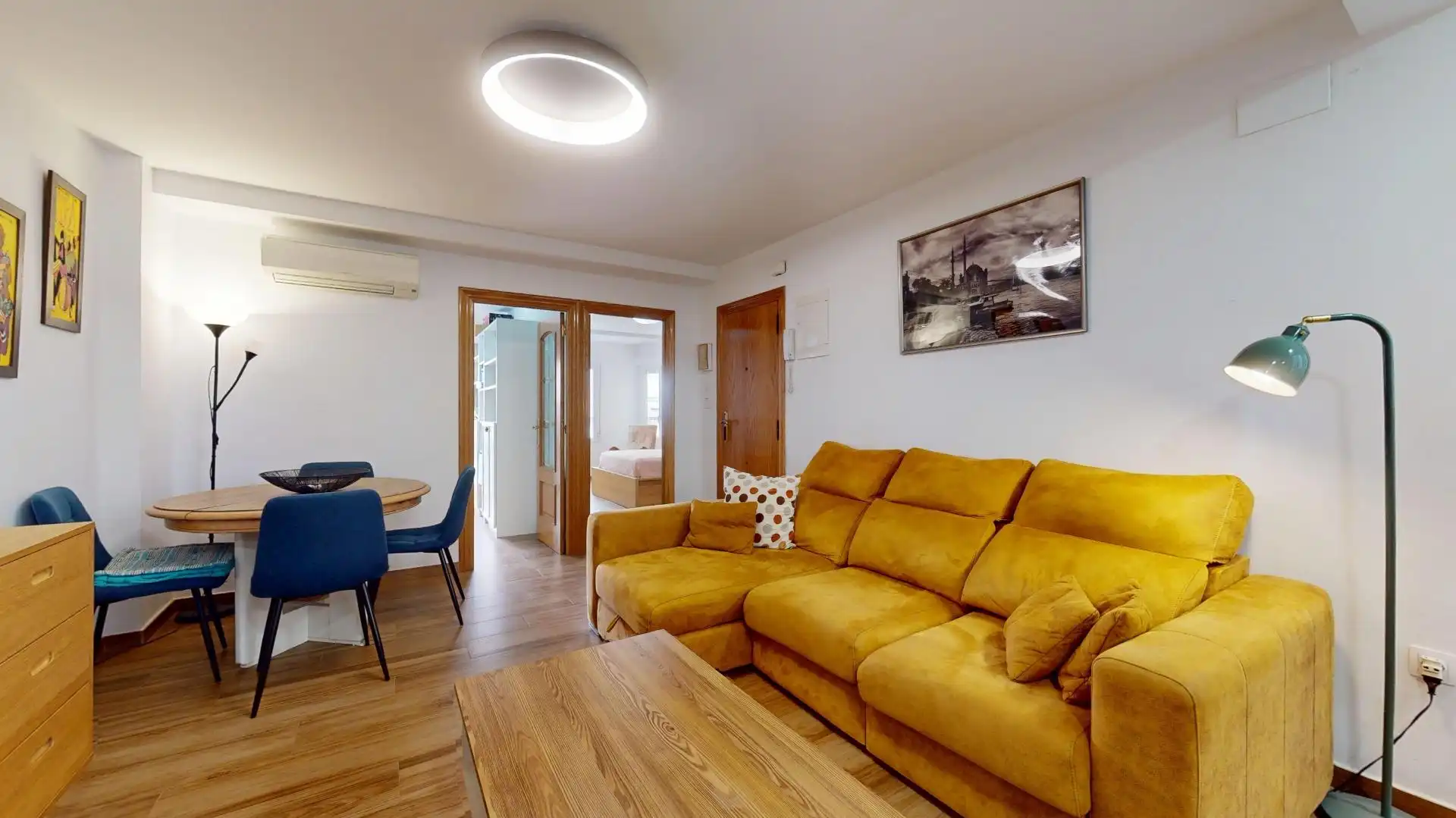 Living room of Flat for sale in Elche / Elx  with Air Conditioner and Balcony