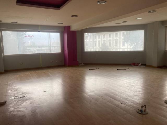 Local comercial en Venta en Rua Concepción Arenal en Cuatro Caminos - Plaza de la Cubela