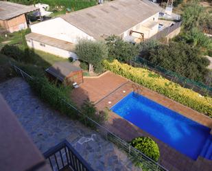 Piscina de Casa o xalet en venda en Mataró amb Aire condicionat, Terrassa i Traster