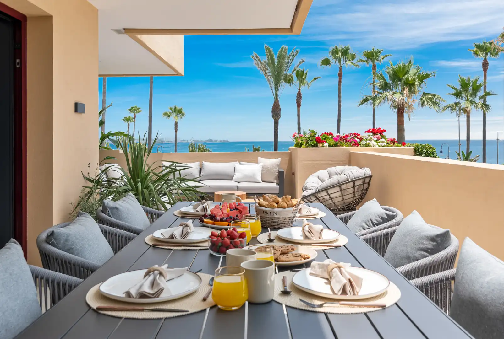 Terrassa de Planta baixa en venda en Estepona amb Aire condicionat, Calefacció i Jardí privat