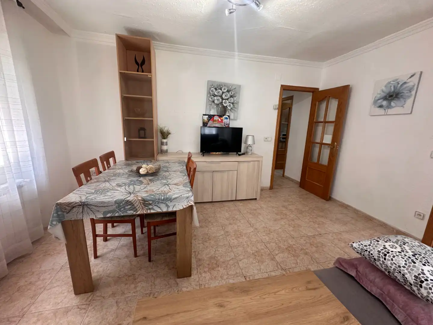Comedor de Piso de alquiler en Cuenca con Calefacción, Amueblado y Horno