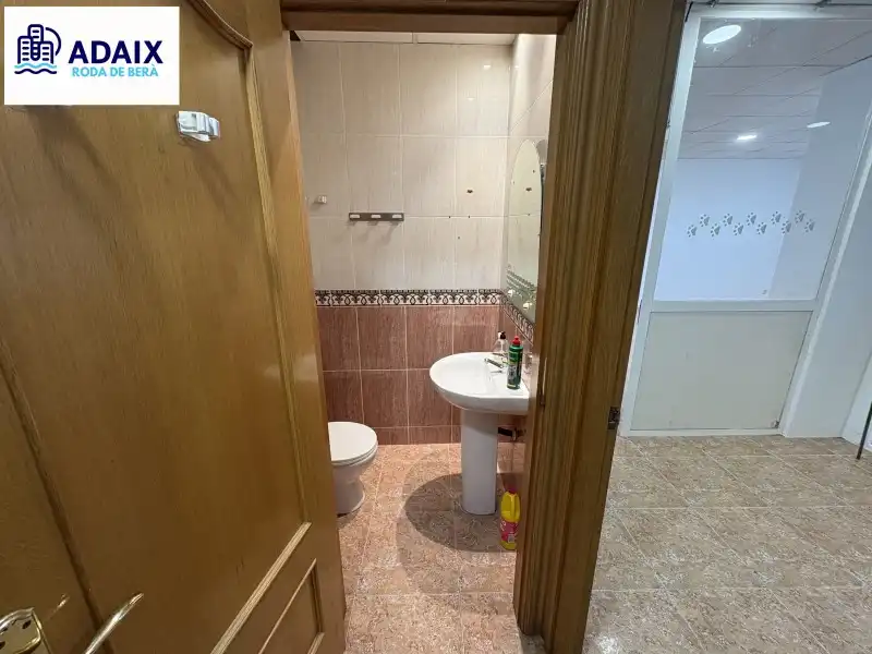 Commercial properties for sale in Roda de Berà