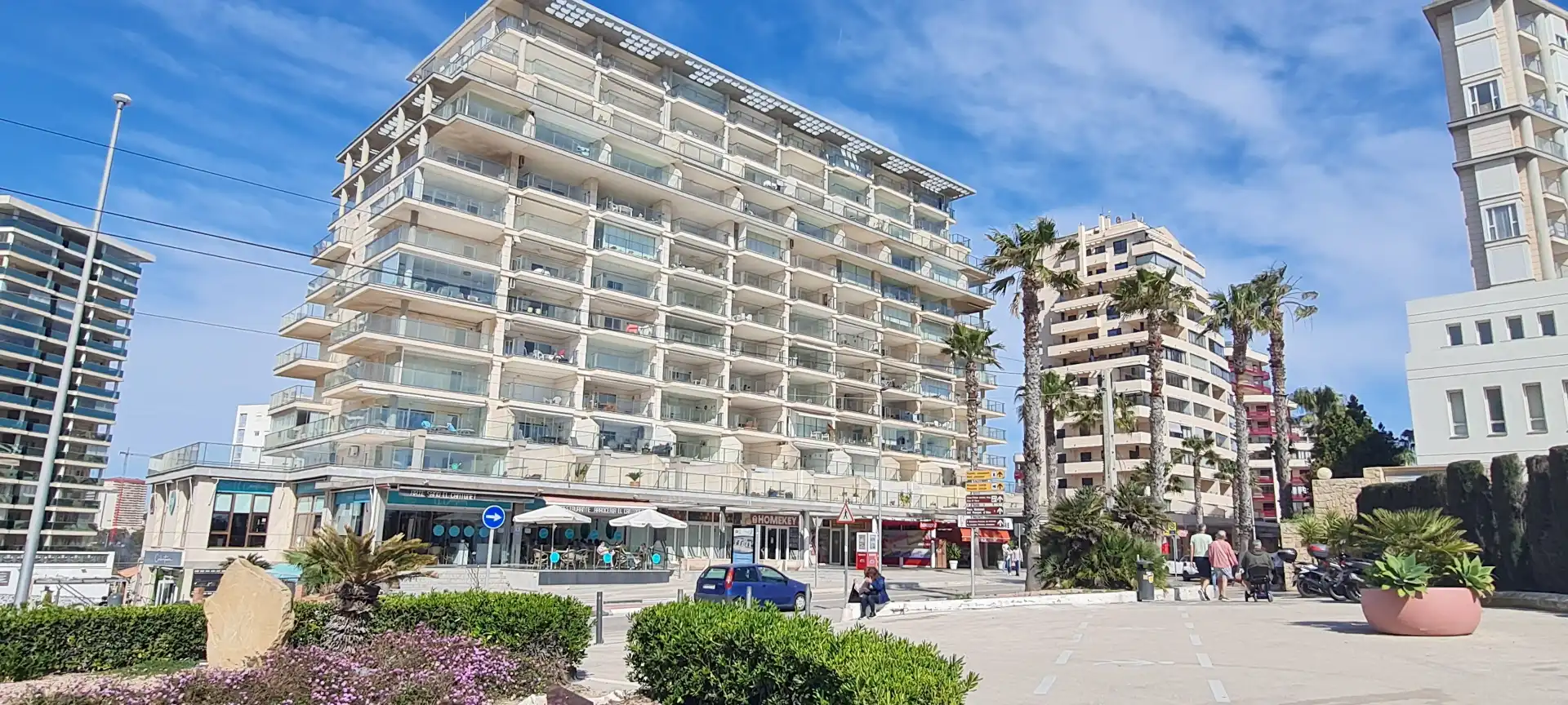 Außenansicht von Wohnungen zum Verkauf in Calpe / Calp mit Klimaanlage, Heizung und Terrasse