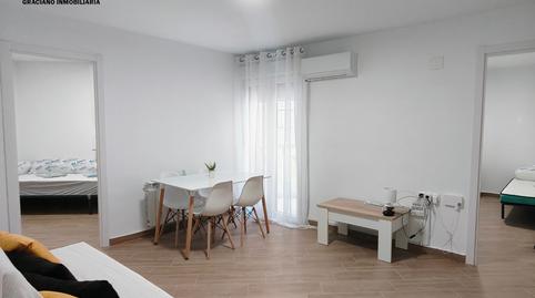 Foto 3 de Piso de alquiler en Ensanche - Franciscanos, Albacete