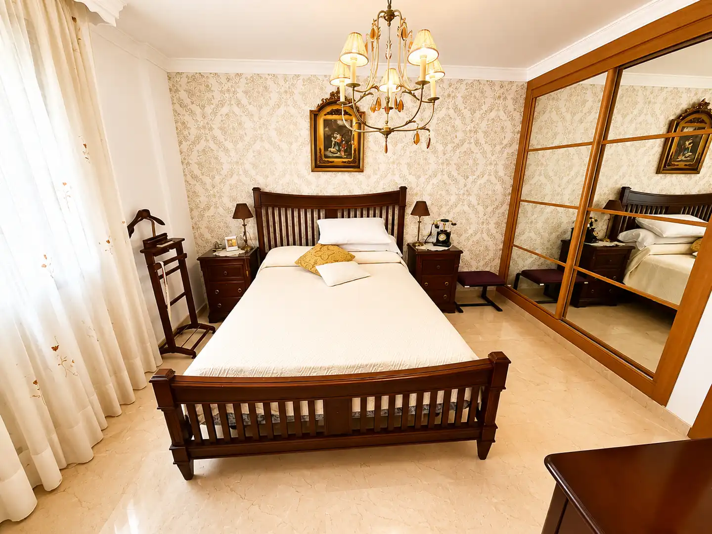 Habitación de Piso en venta en Torremolinos con Aire acondicionado, Terraza y Amueblado