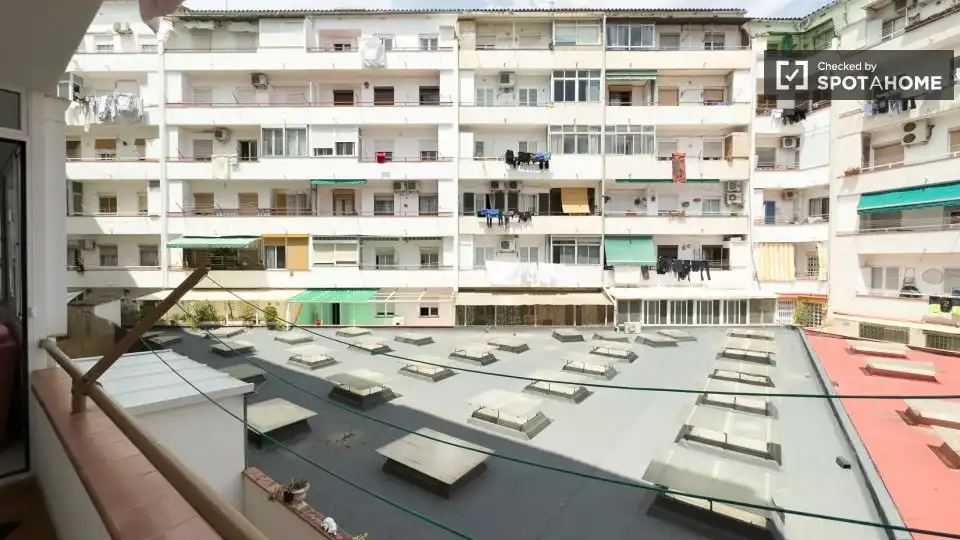 Vista exterior de Pis de lloguer en Barcelona amb Aire condicionat, Calefacció i Moblat