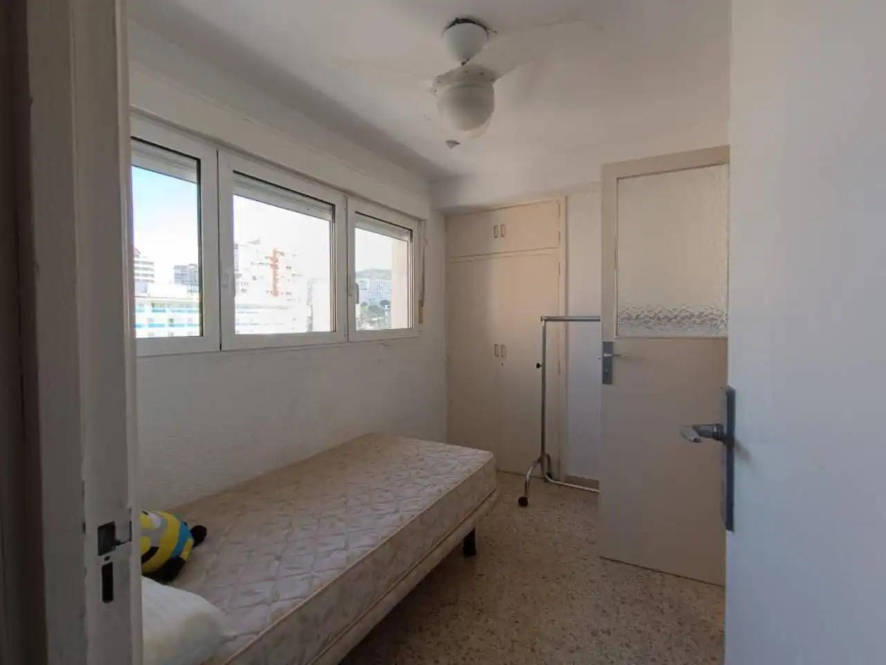 Apartamento con piscina en venta en Playa de Levante, imagen 35