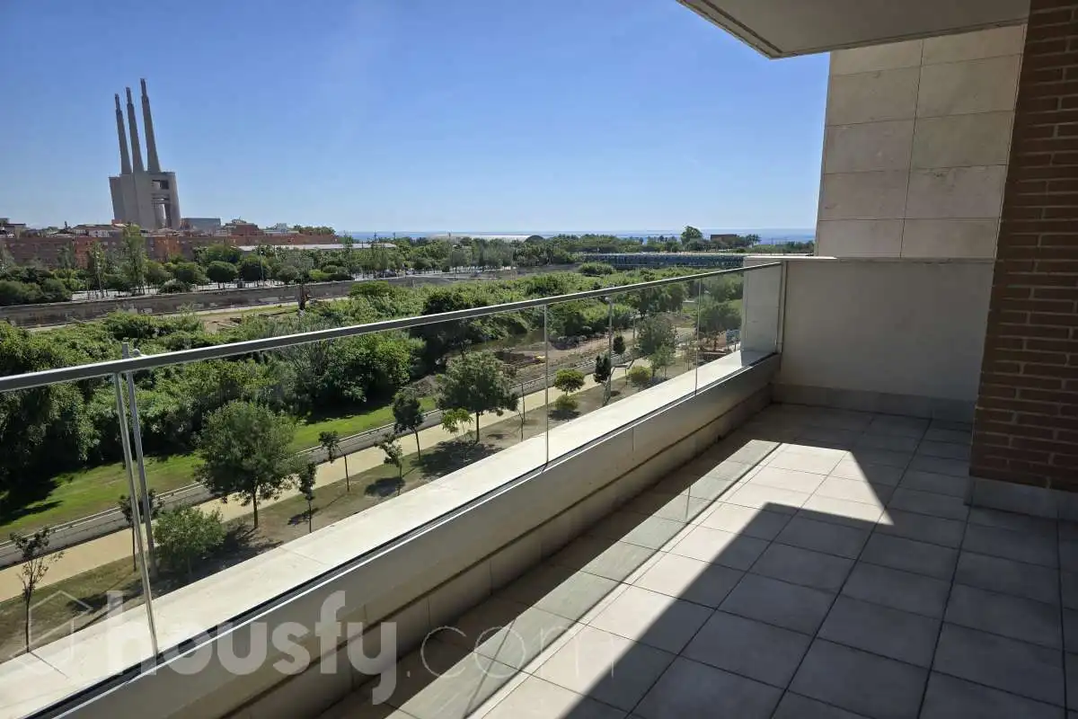 Terrasse von Wohnung zur Miete in Sant Adrià de Besòs mit Klimaanlage und Balkon