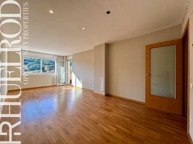 Piso en Venta en Carrer Can Castillo en Centre