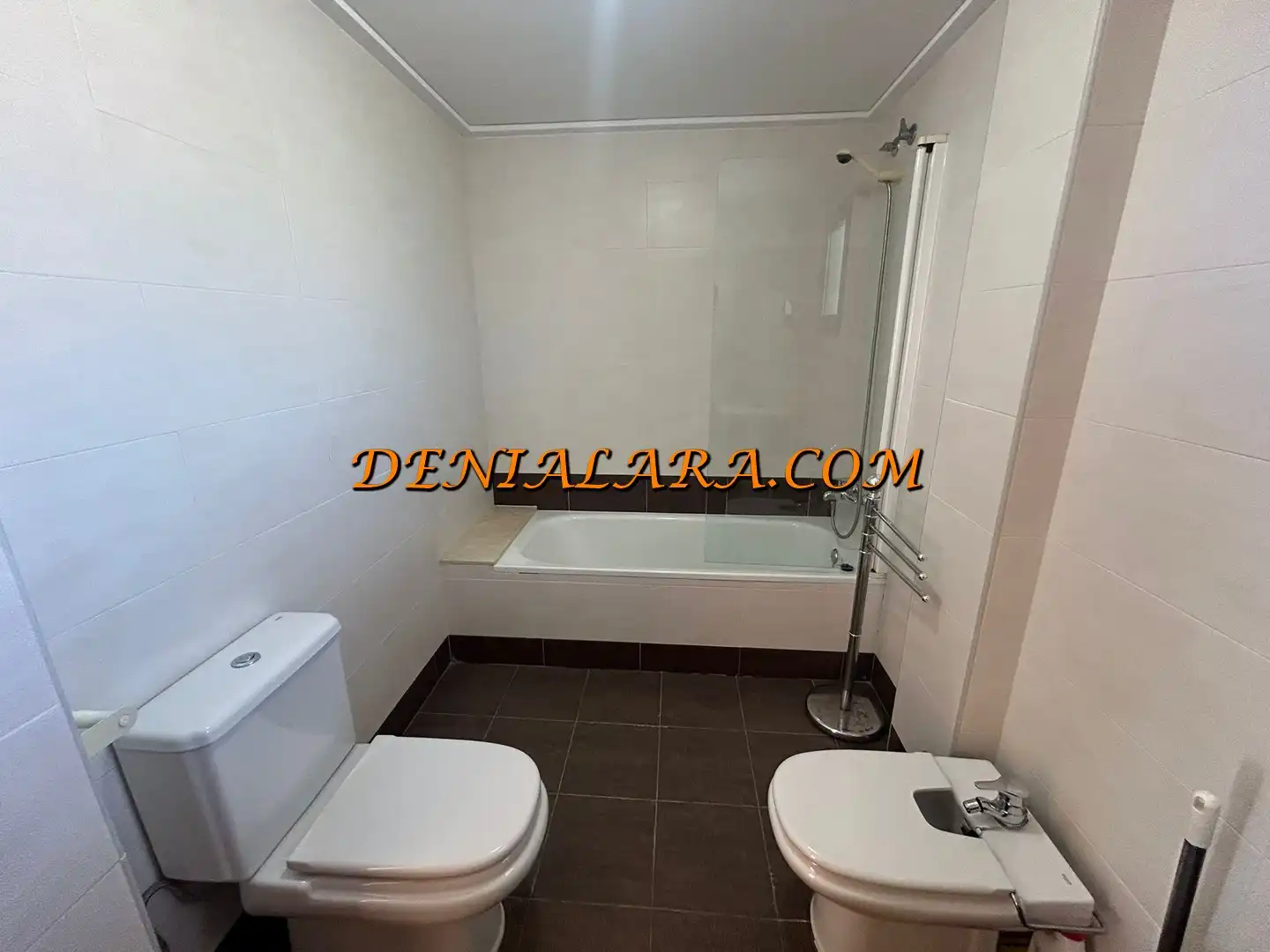 Baño de Ático en venta en Dénia con Aire acondicionado, Terraza y Trastero
