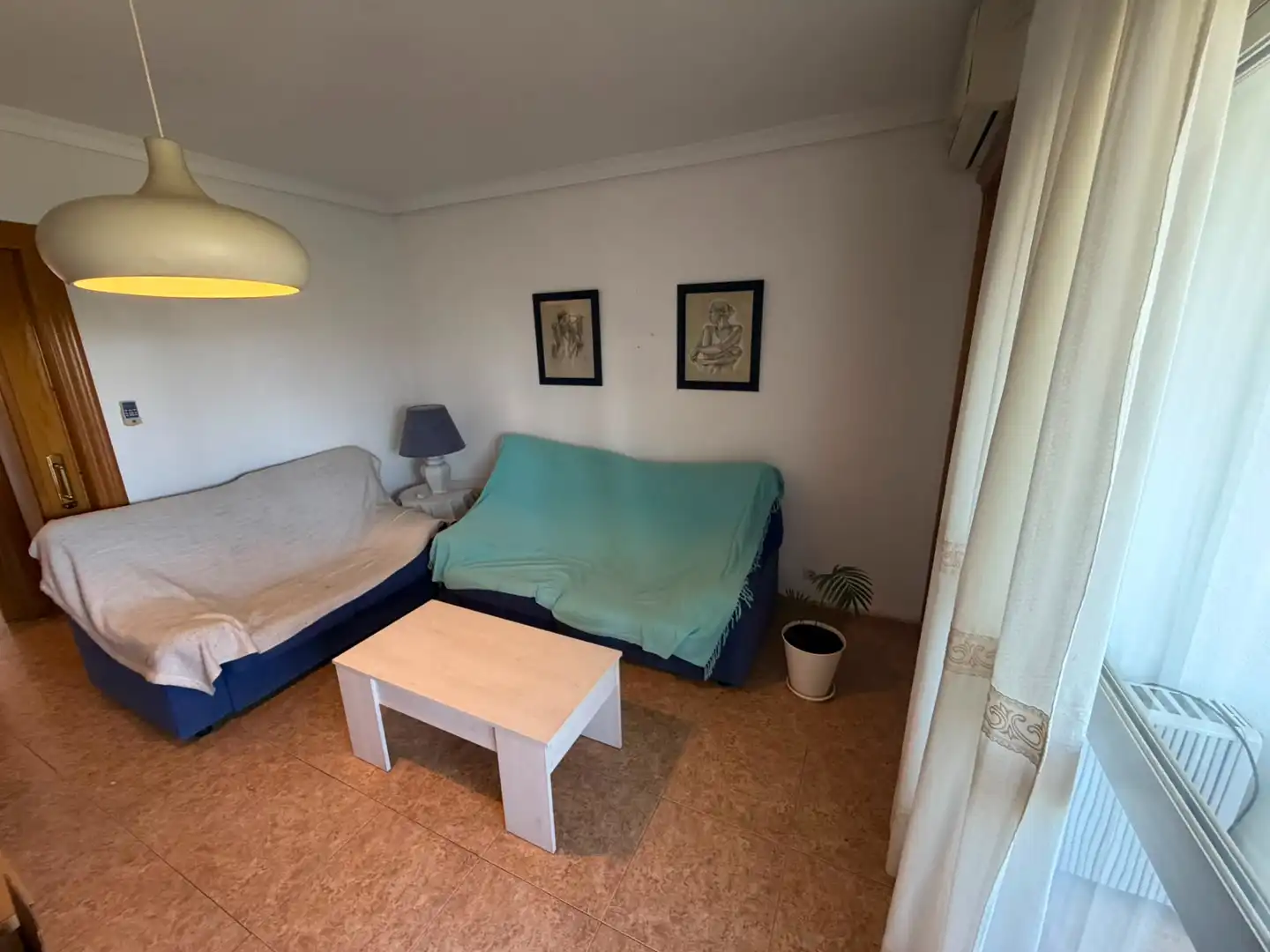 Sala de estar de Piso en venta en Cartagena con Amueblado y Balcón