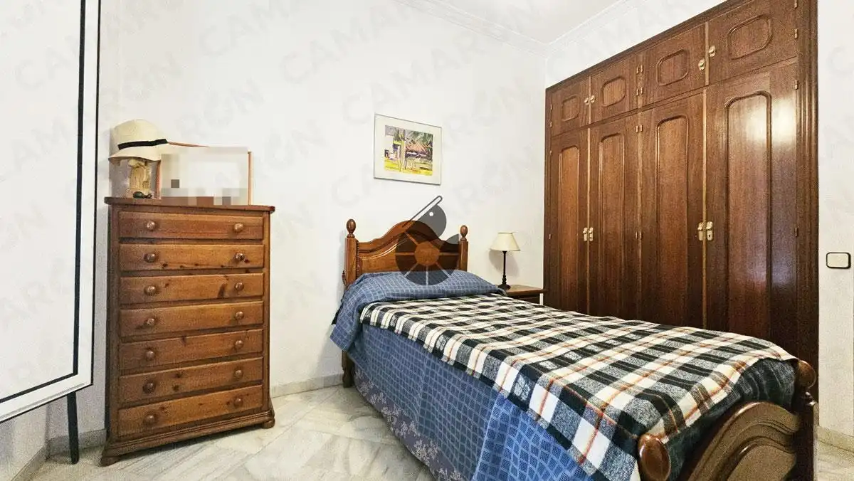Dormitori de Casa adosada en venda en La Puebla del Río amb Terrassa