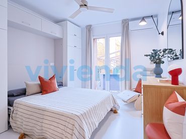 Piso con balcón en venta en Calle del Amparo