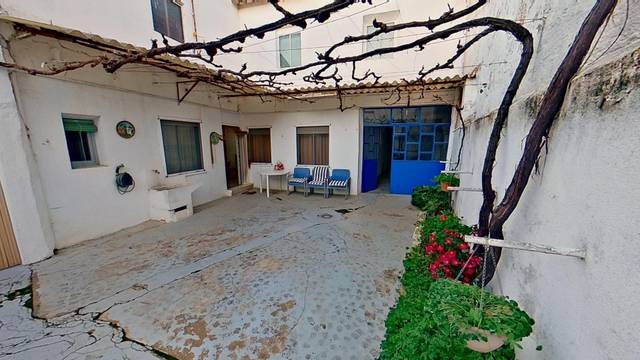 Casa-chalet en Venta en Valdeganga