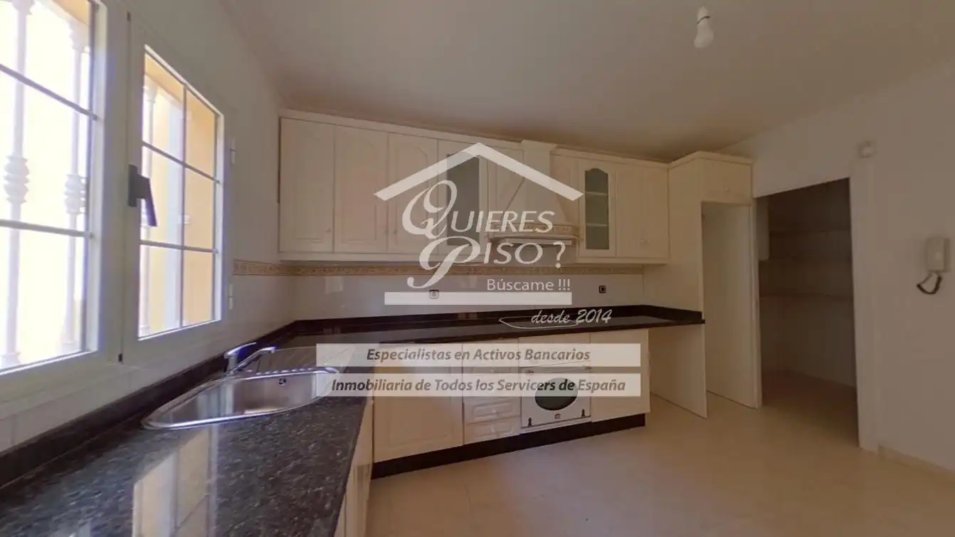 Cocina de Casa o chalet en venta en Las Palmas de Gran Canaria con Jardín privado y Terraza