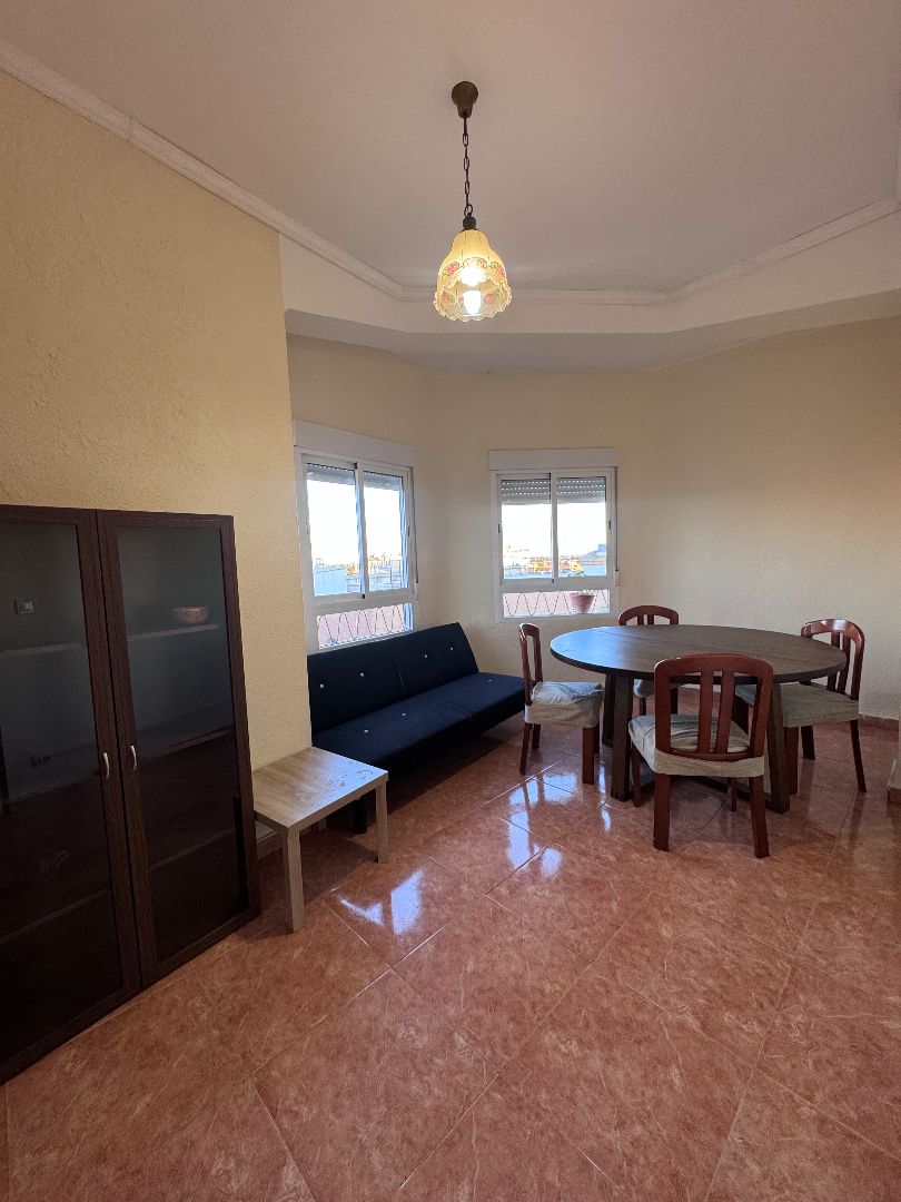 Dormitori de Pis de lloguer en Burriana / Borriana amb Moblat, Forn i Microones