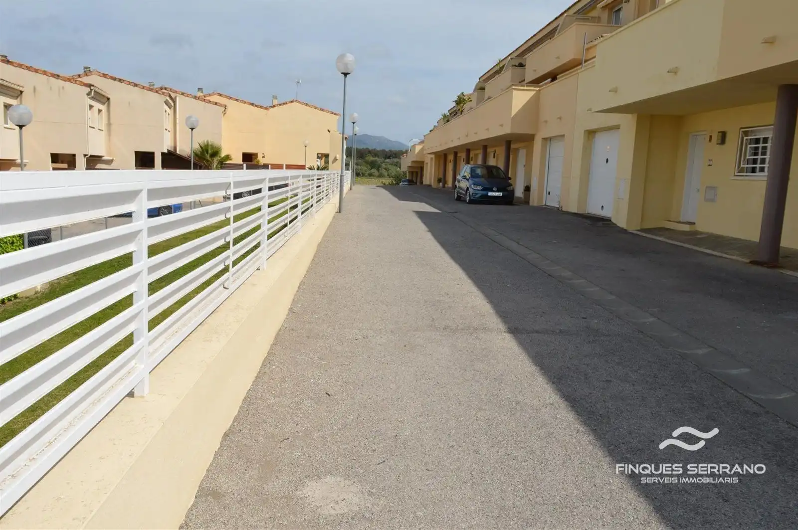 Parking de Casa o chalet en venta en Cubelles con Terraza, Trastero y Piscina