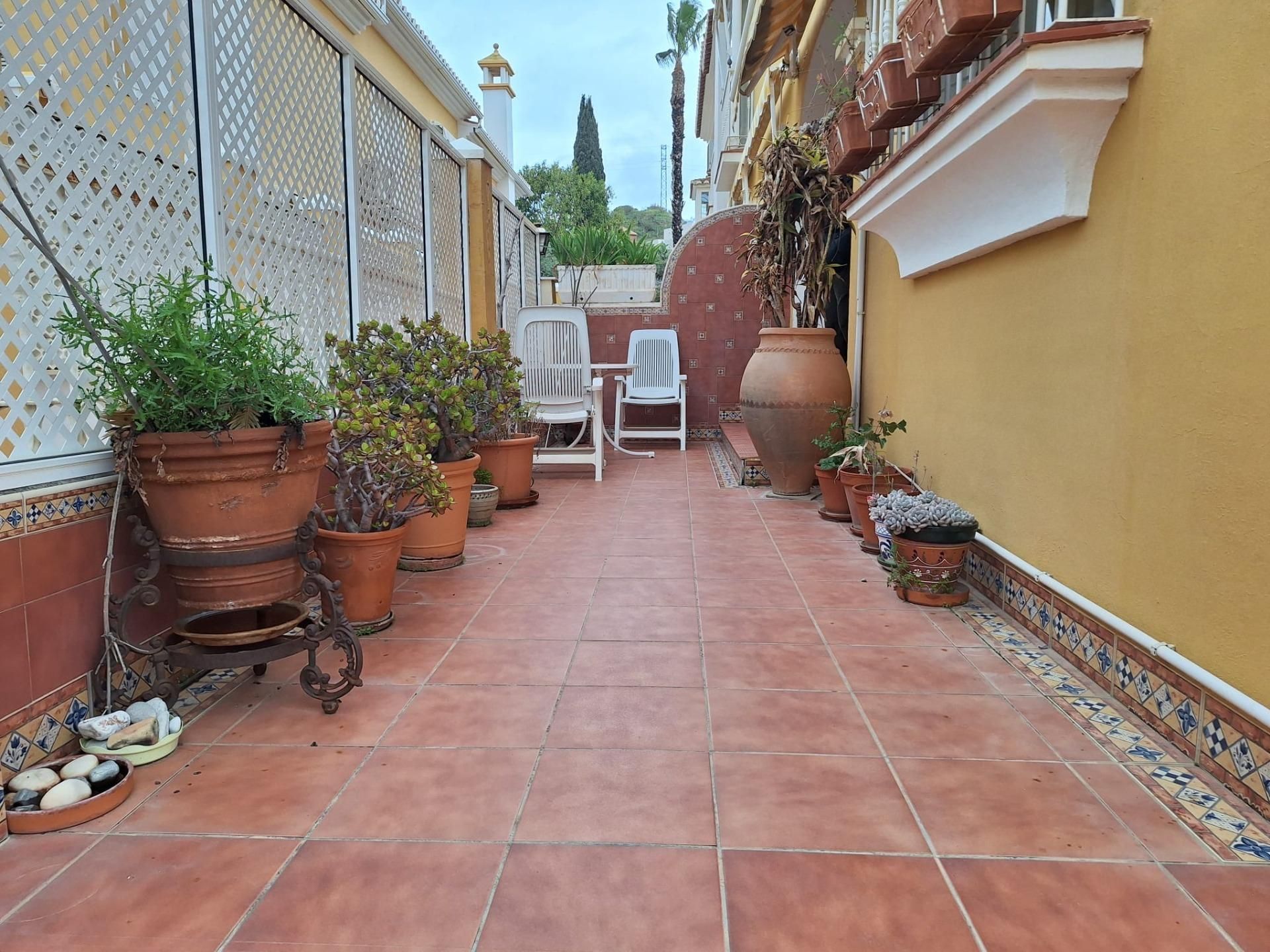 Terrassa de Casa adosada en venda en Rincón de la Victoria amb Aire condicionat i Terrassa