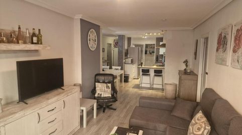 Foto 4 de Apartament en venda a Las Piscinas Naturales, Torrevieja