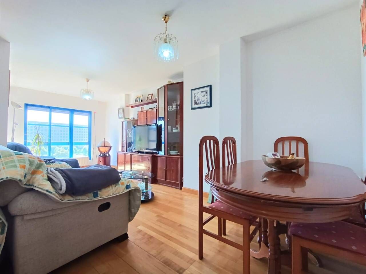 Living room of Flat for sale in Burgos Capital  with Heating, Parquet flooring and Storage room