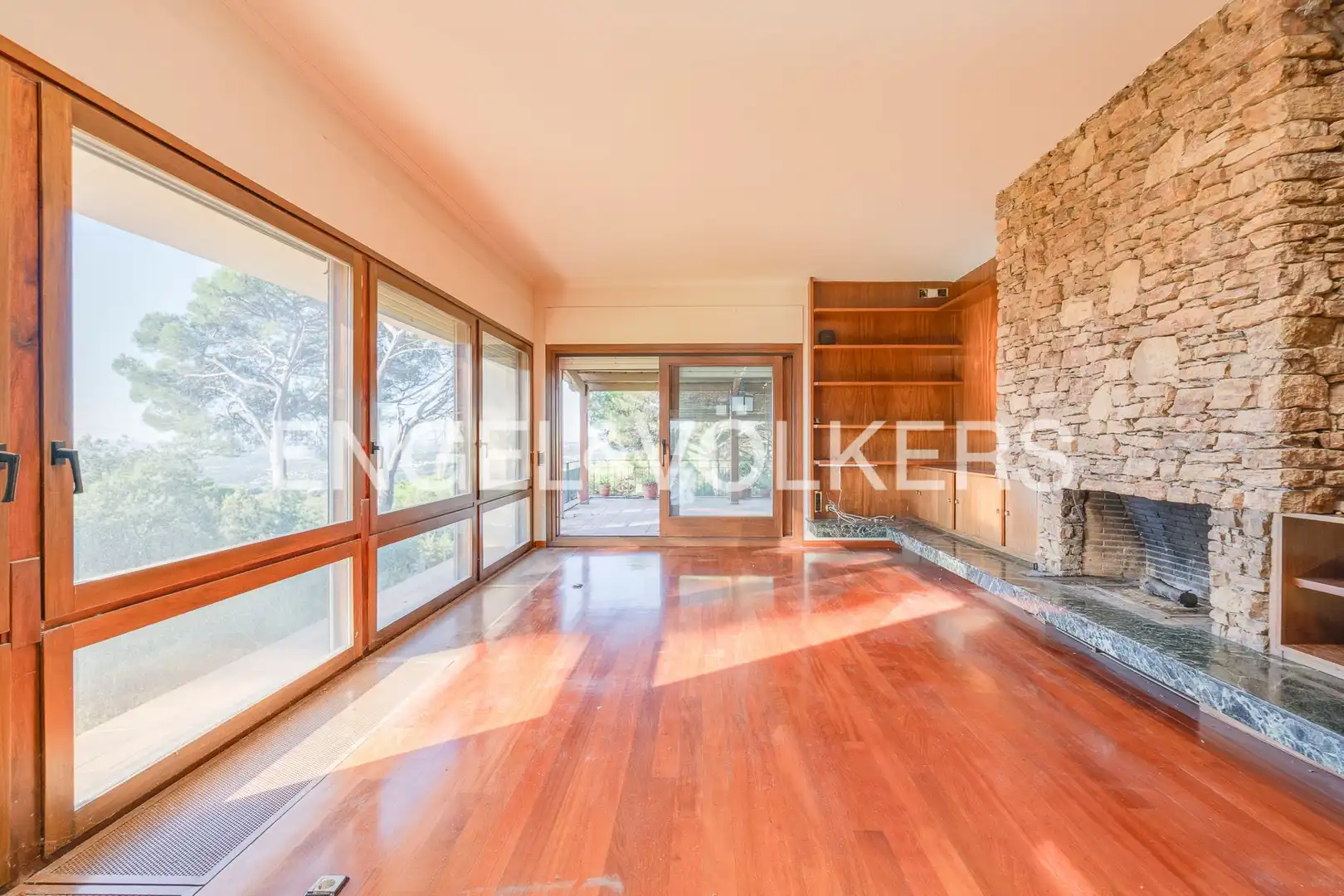 Sala d'estar de Casa o xalet en venda en L'Ametlla del Vallès amb Calefacció
