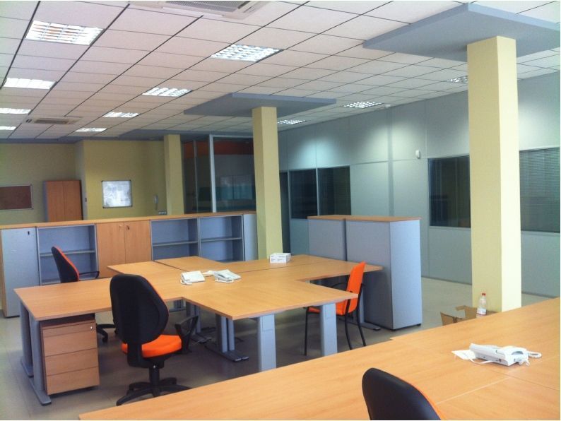 Office to rent in Vera