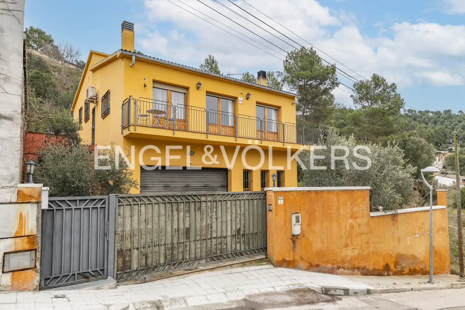 Vista exterior de Casa o chalet en venta en El Pont de Vilomara i Rocafort con Calefacción y Jardín privado