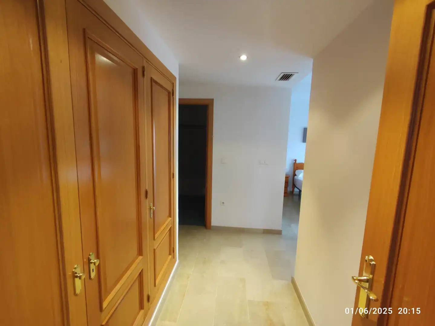 Piso de alquiler en Granada con Aire acondicionado, Calefacción y Jardín privado