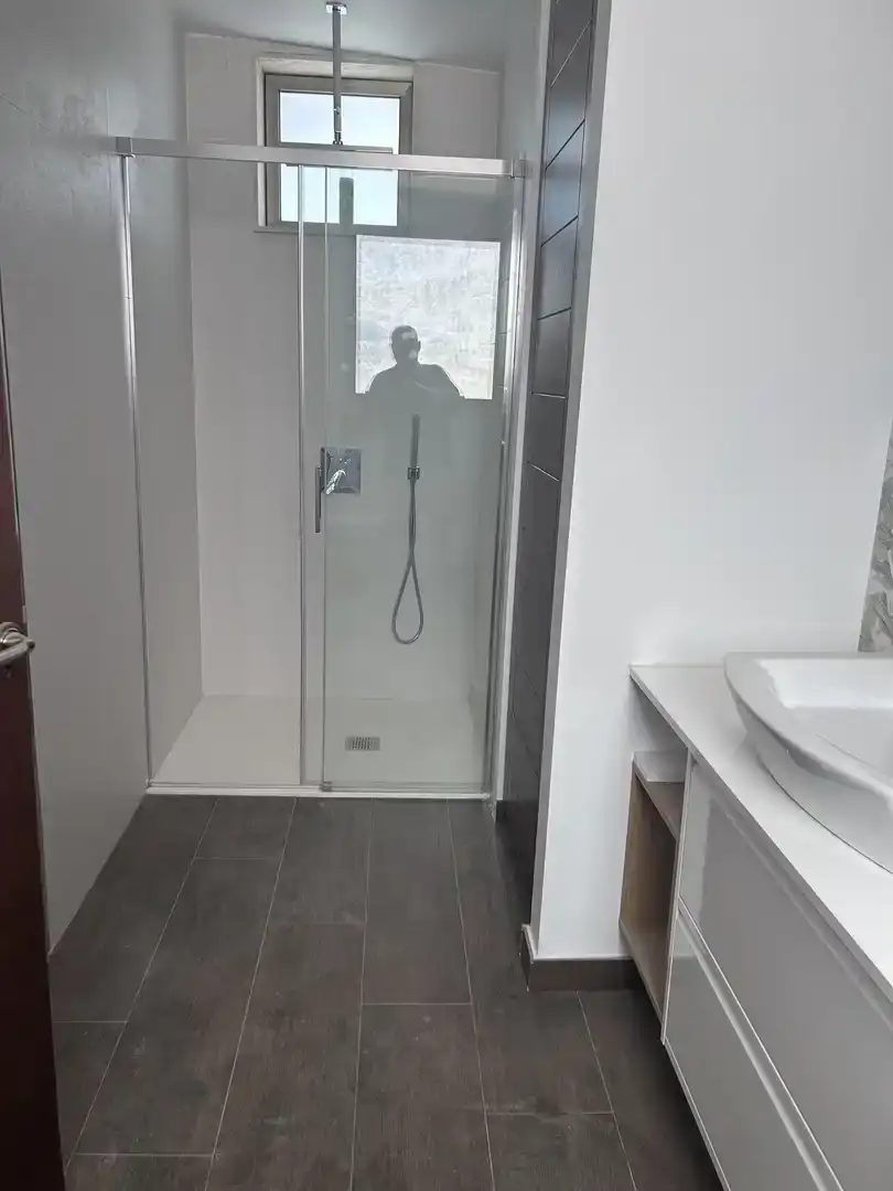 Baño de Dúplex en venta en Arrecife con Aire acondicionado y Balcón