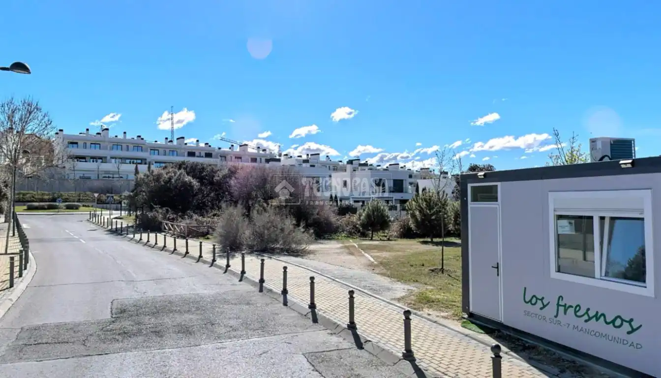 Vista exterior de Casa o xalet en venda en Boadilla del Monte amb Jardí privat