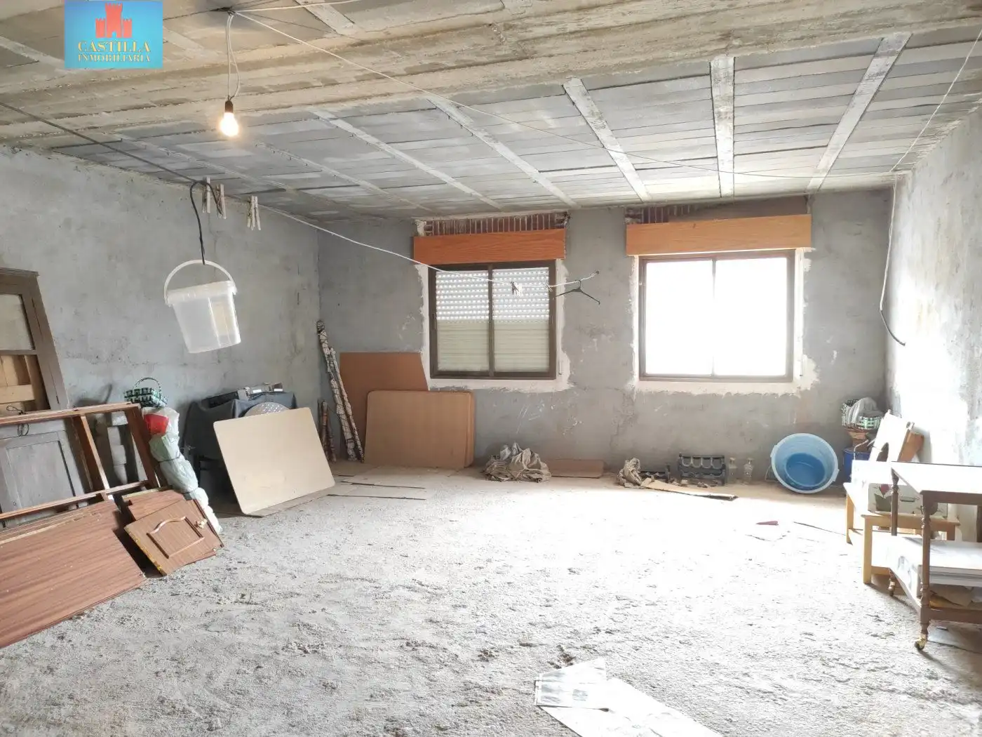 Casa o chalet en venta en Velayos con Terraza, Trastero y Amueblado